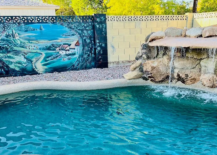 Love hotel The Disciplinarium At Ironwood Terrace *